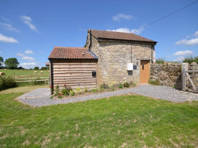 Ed's Barn