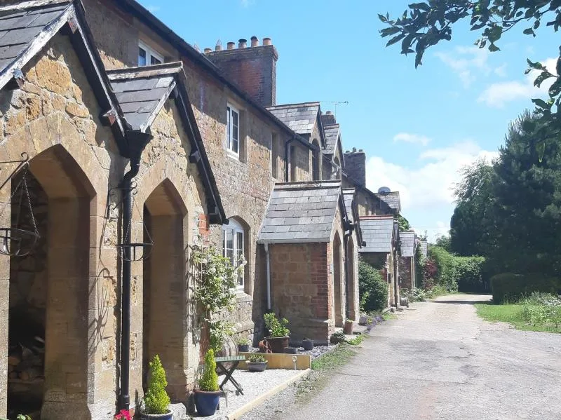 Scrumpy Cottage - Somerset