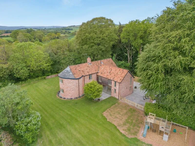 Woodball Cottage